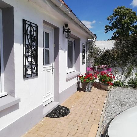 La Petite Maison De Marie Licques Екстериор снимка